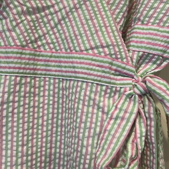 Draper James Pink & Green Striped Seersucker Wrap Dress w/Puff Sleeve & Ruffles - Picture 6 of 8